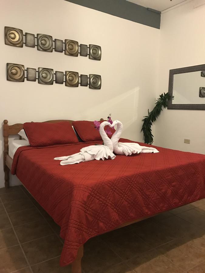 Bella Sombra Guest House Downtown Belize City Exteriör bild
