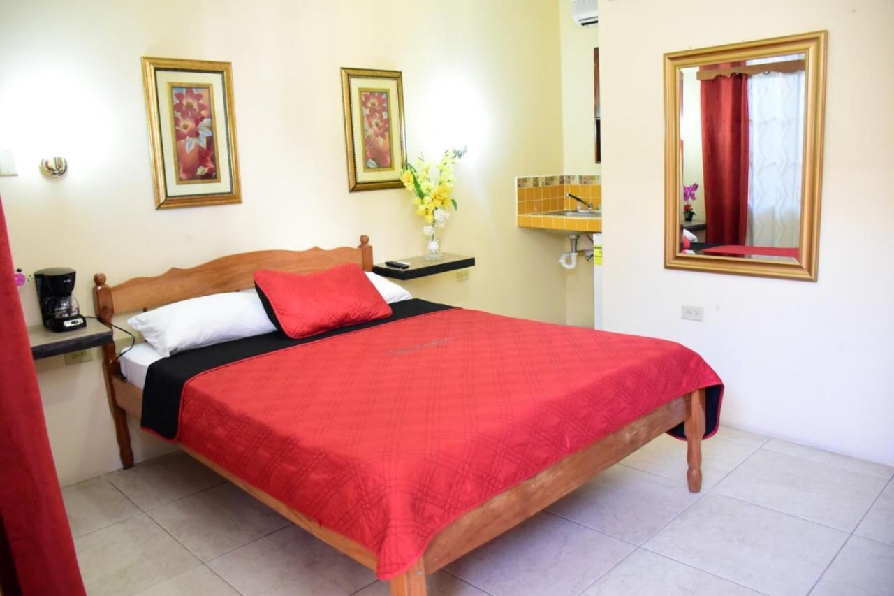 Bella Sombra Guest House Downtown Belize City Exteriör bild