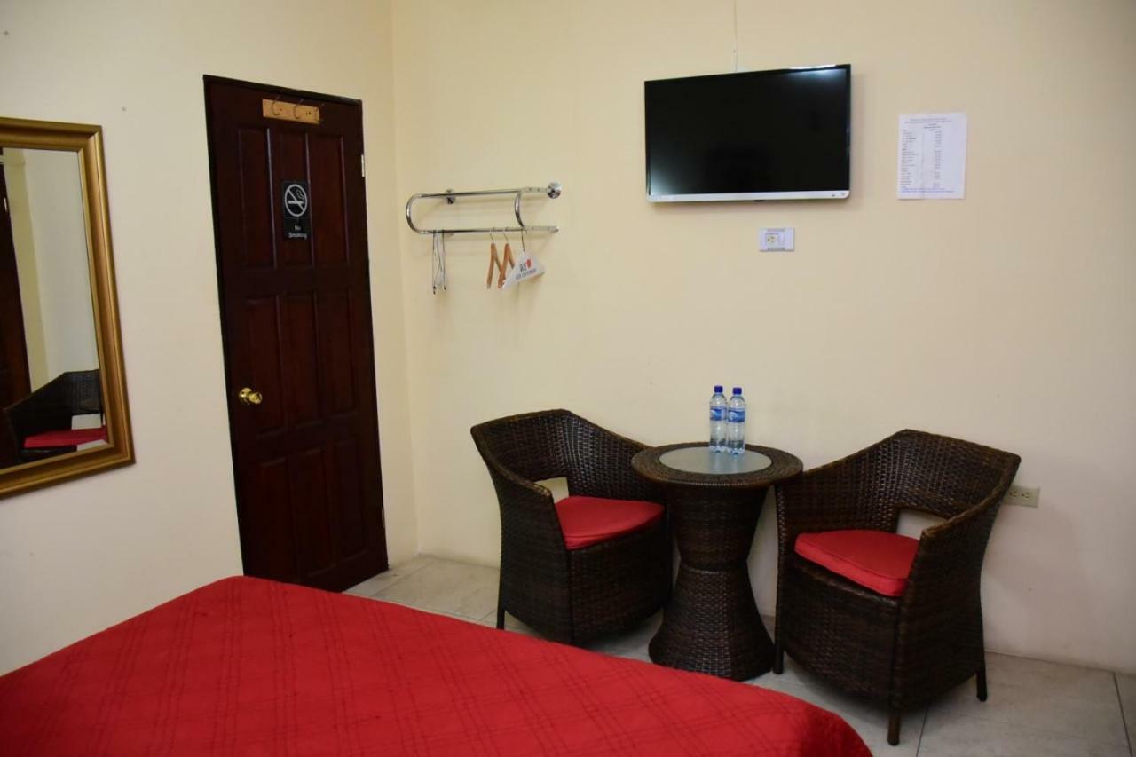 Bella Sombra Guest House Downtown Belize City Exteriör bild